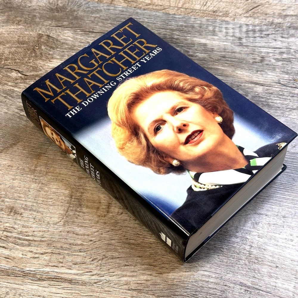 Margaret Thatcher THE DOWNING STREET YEARS
BOOK 💎